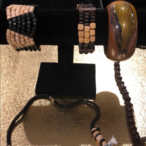 Safari Themed Jewelry Lot - Picture 6 of 7